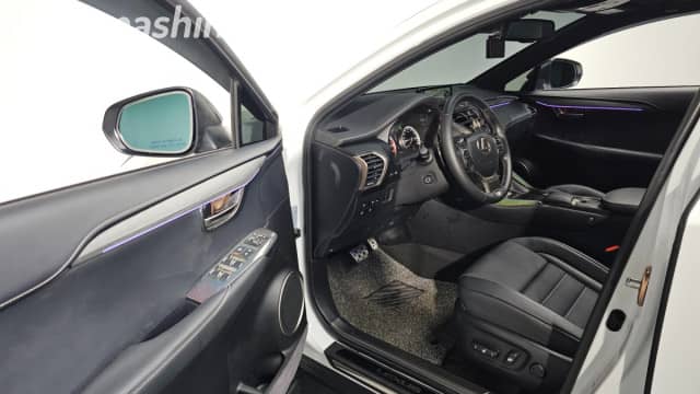 Lexus NX I Рестайлинг 200 2.0 CVT