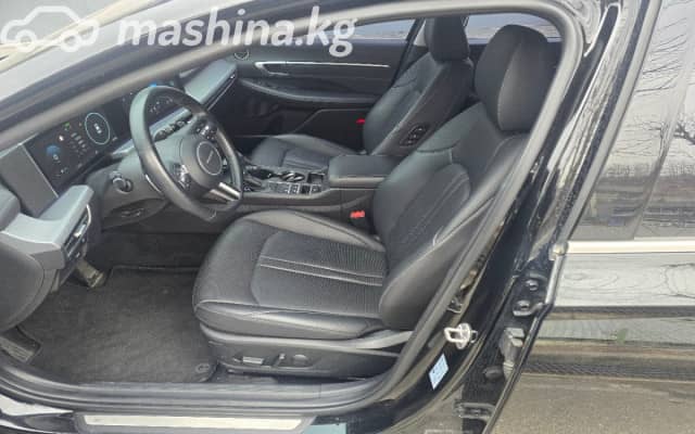 Hyundai Sonata VIII (DN8) Рестайлинг 2.0 AT