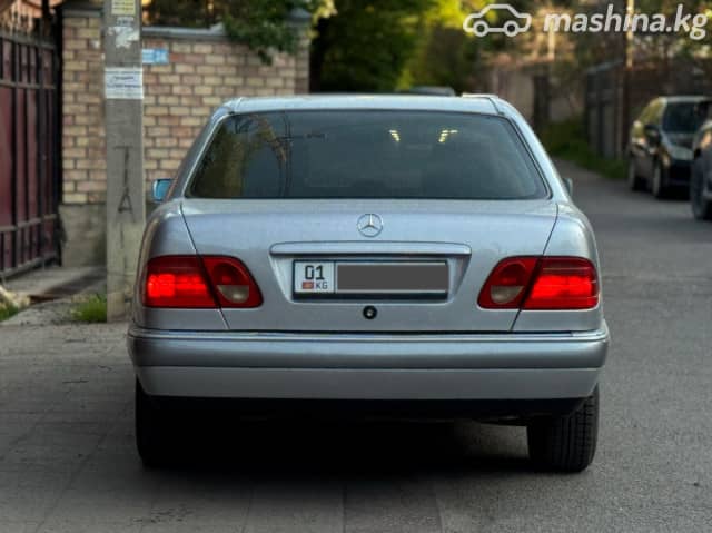 Mercedes-Benz E-Класс II (W210, S210) 320 3.2 AT
