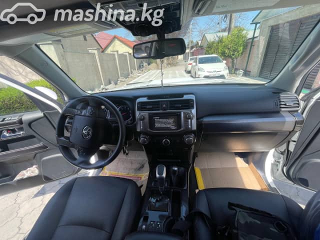 Toyota 4Runner V Рестайлинг 4.0 AT 4WD