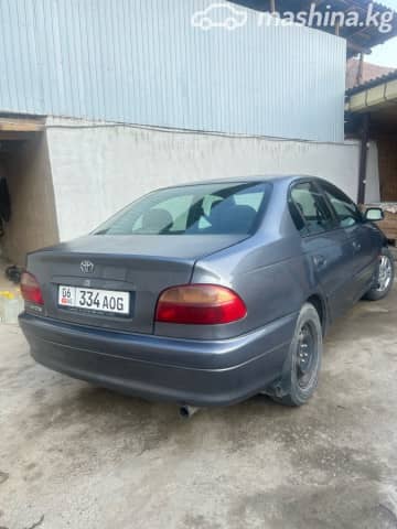 Toyota Avensis I Рестайлинг 1.6 MT