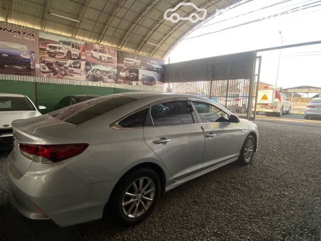 Hyundai Sonata VII (LF) Рестайлинг 2.0 AT
