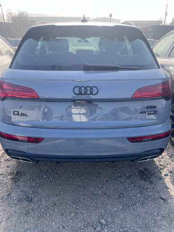 Audi Q5 II (FY) Рестайлинг 45 TFSI 2.0 AMT 4WD