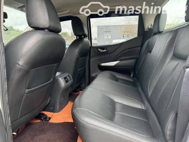 Nissan Navara (Frontier) IV (D23) 2.5 AT 4WD
