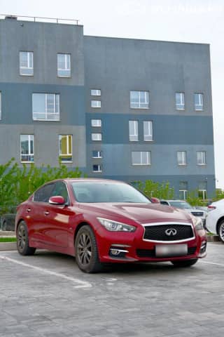 Infiniti Q50 I 2.0 AT
