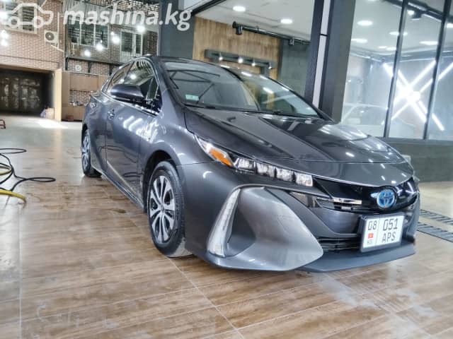 Toyota Prius IV (XW50) Prime 1.8hyb AT