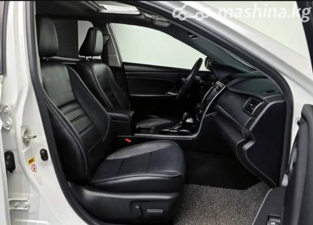 Toyota Camry VII (XV50) Рестайлинг 2 2.5 AT