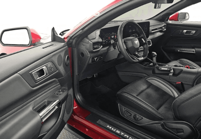 Ford Mustang VI Рестайлинг 2.3 AT