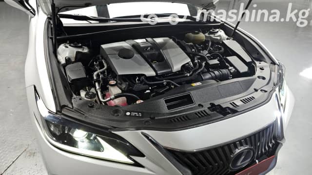 Lexus ES VII 300h 2.5hyb CVT