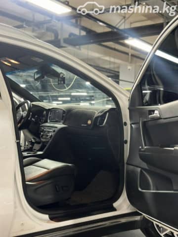 Kia Sportage IV Рестайлинг 2.0d AT