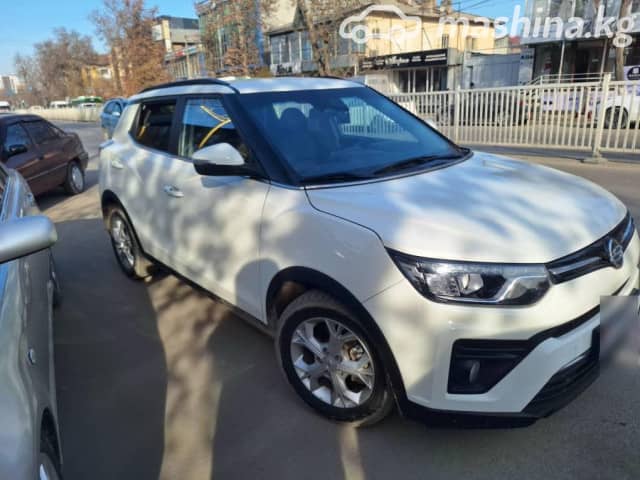 SsangYong Tivoli I Рестайлинг 1.5 AT