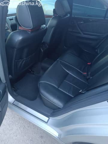 Mercedes-Benz E-Класс II (W210, S210) Рестайлинг 240 2.6 AT