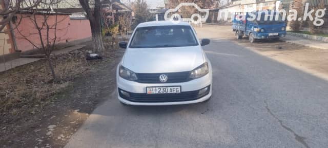 Volkswagen Polo V Рестайлинг 1.6 MT