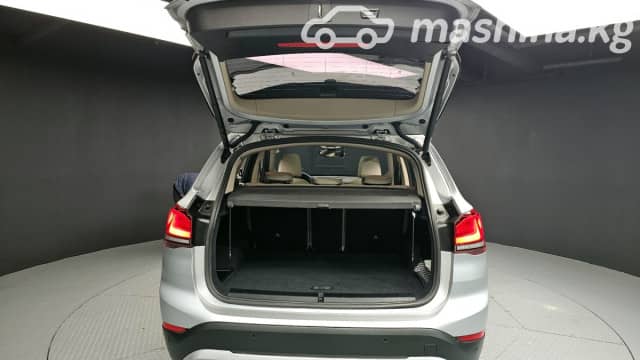 BMW X1 II (F48) Рестайлинг 18d xDrive 2.0d AT 4WD