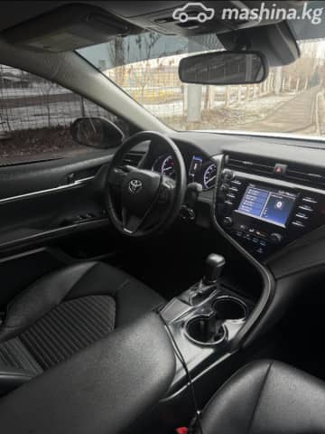 Toyota Camry VIII (XV70) 2.5 AT