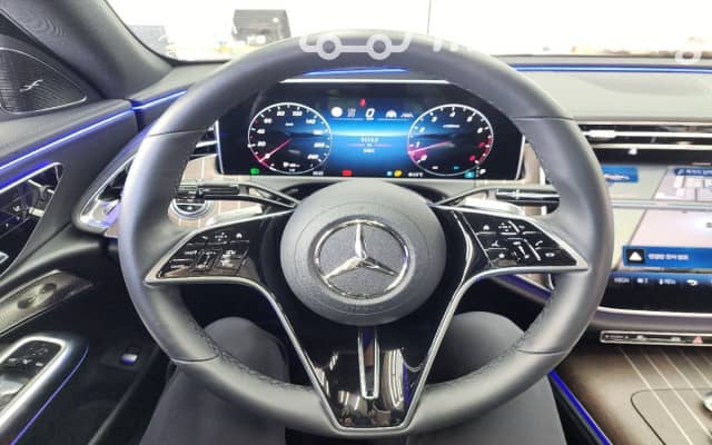 Mercedes-Benz E-Класс VI (W214, S214) 300 e 2.0hyb AT 4WD