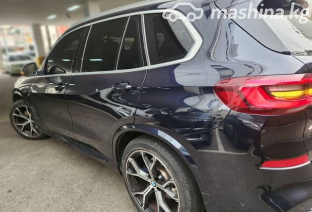 BMW X5 IV (G05/G18) 40i 3.0 AT 4WD