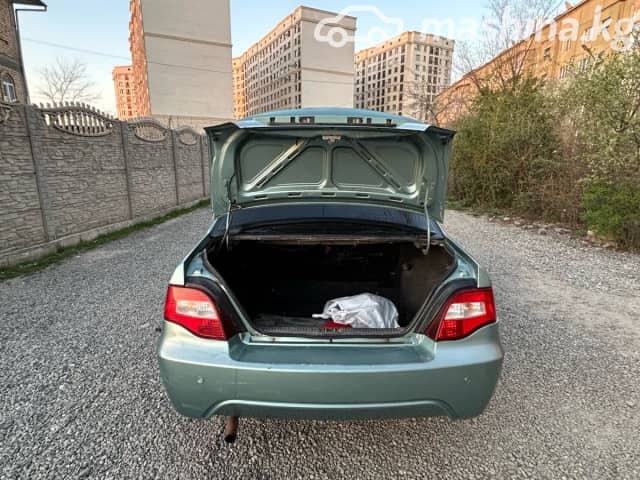 Daewoo Nexia I Рестайлинг 1.5 MT