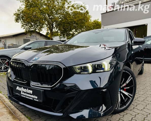 BMW 5 серии VIII (G60/G61/G68) 530e xDrive 2.0hyb AT 4WD