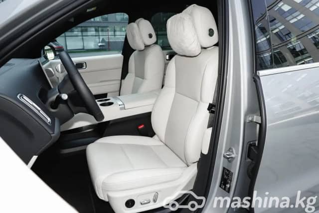 LiXiang L6 1.5hyb AT 4WD