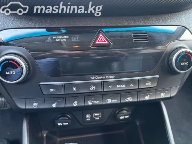 Hyundai Tucson III Рестайлинг 2.0d AT 4WD