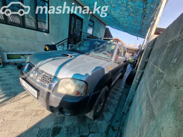 Nissan Navara (Frontier) II (D22) 2.5d MT 4WD