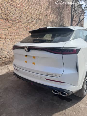 Changan UNI-Z 1.5 AMT
