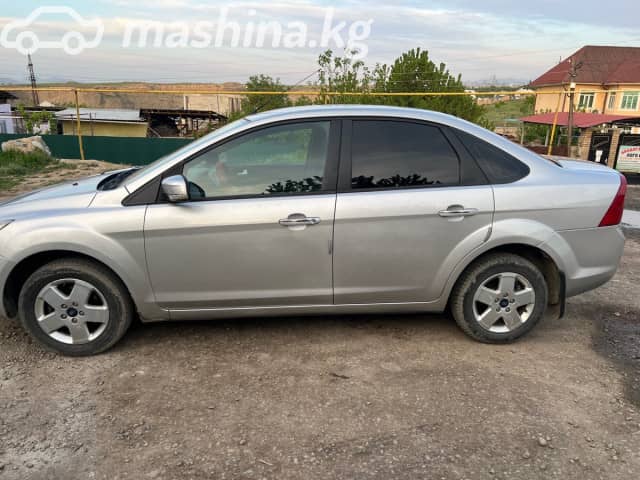 Ford Focus II Рестайлинг 1.6 MT