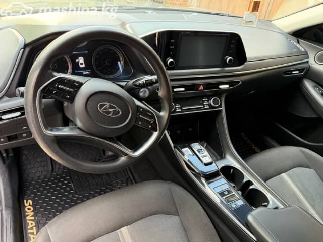 Hyundai Sonata VIII (DN8) 2.5 AT