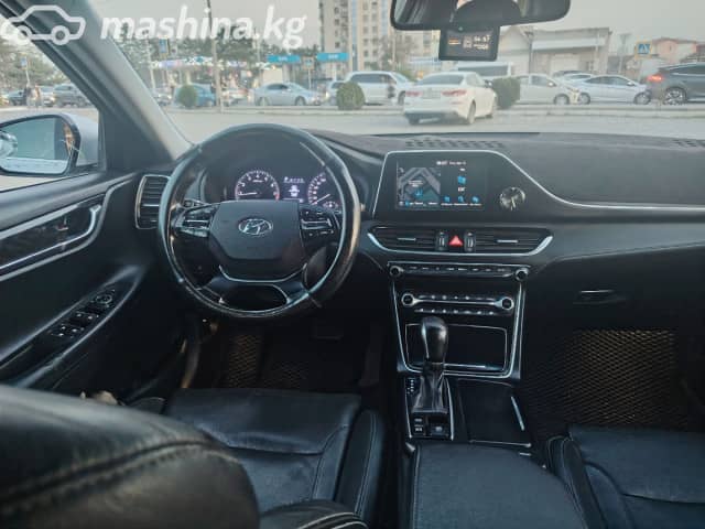 Hyundai Grandeur VI 3.0 AT