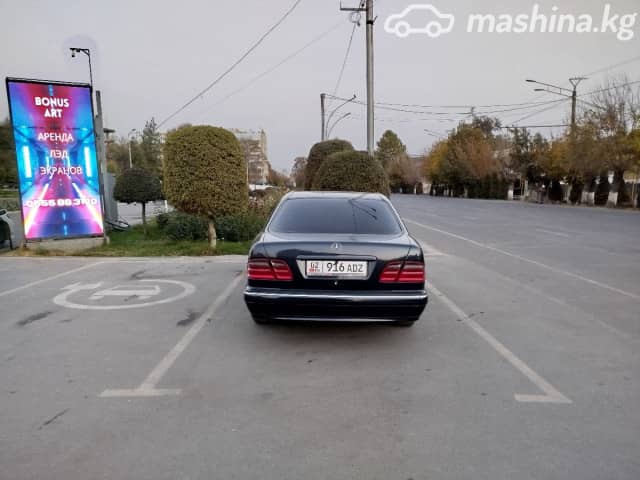 Mercedes-Benz E-Класс II (W210, S210) Рестайлинг 240 2.6 MT