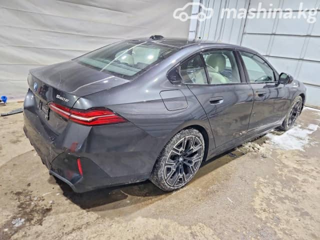 BMW 5 серии VIII (G60/G61/G68) 550e xDrive 3.0hyb AT 4WD