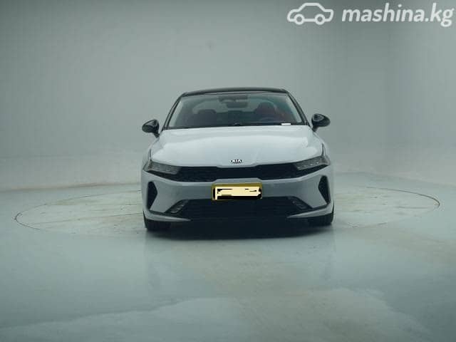 Kia K5 III 1.5 AMT