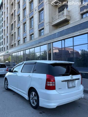 Toyota Wish I Рестайлинг 1.8 AT