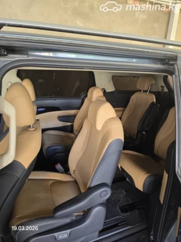 Kia Carnival IV 3.5 AT