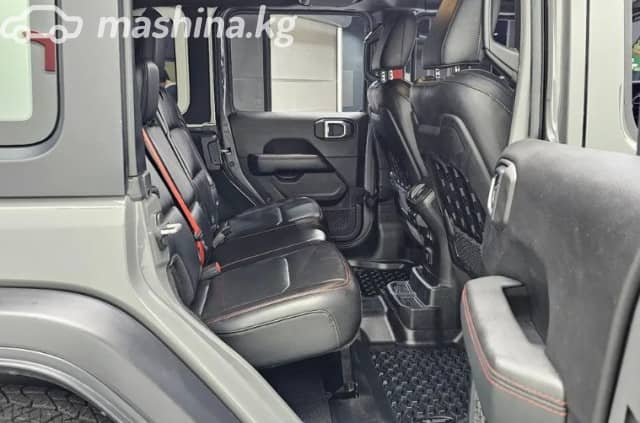 Jeep Wrangler IV (JL) 2.0 AT 4WD