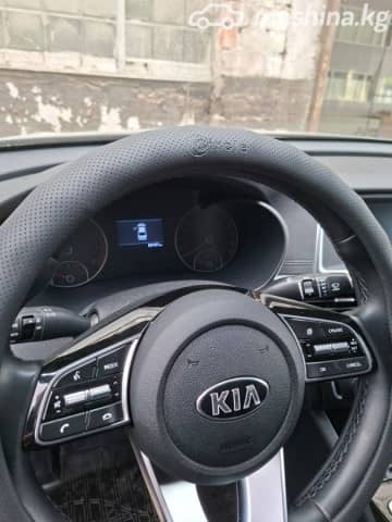Kia K5 II 2.0 AT