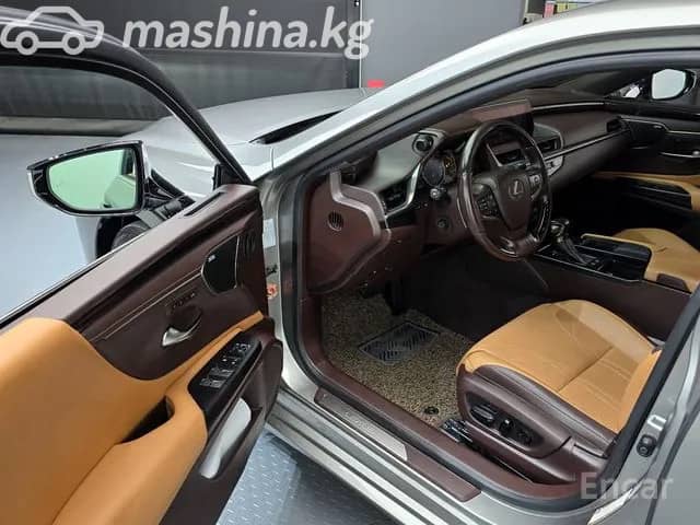 Lexus ES VII 300h 2.5hyb CVT