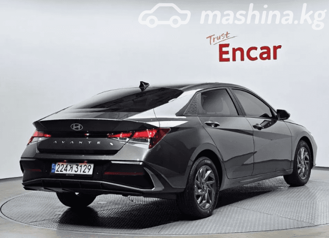 Hyundai Avante VII 1.6 CVT