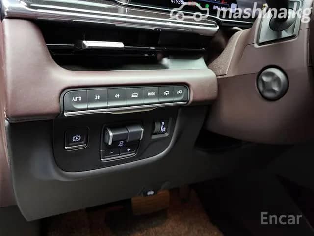 Cadillac Escalade V ESV 6.2 AT 4WD