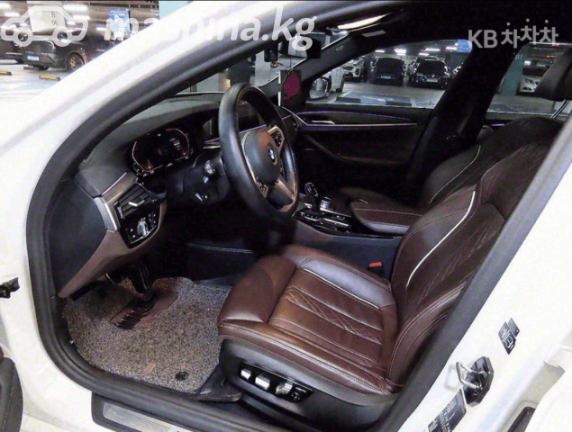 BMW 5 серии VII (G30/G31) Рестайлинг 520i 2.0 AT