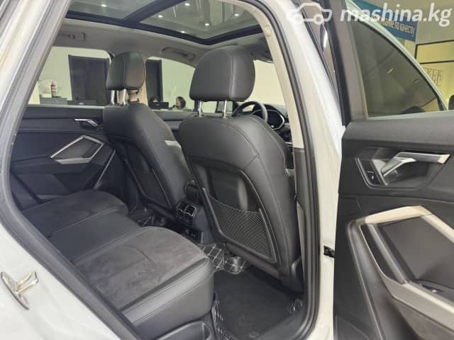 Audi Q3 II (F3) 35 TFSI 1.4 AMT