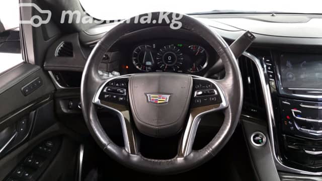Cadillac Escalade IV 6.2 AT 4WD