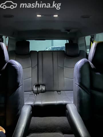 Cadillac Escalade IV 6.2 AT 4WD