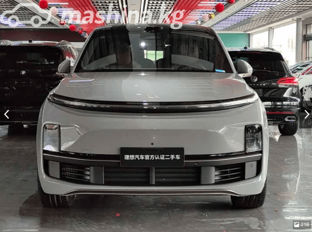 LiXiang L9 Рестайлинг 1.5hyb AT 4WD