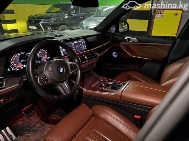 BMW X7 I (G07) M50i 4.4 AT 4WD
