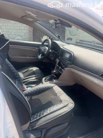Hyundai Elantra VI (AD) Рестайлинг 2.0 AT