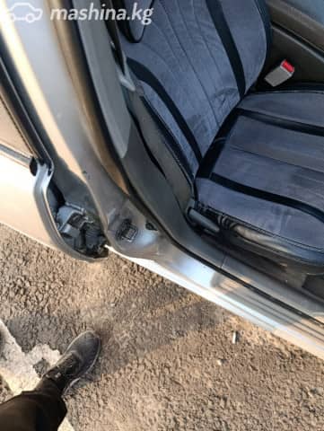 Nissan Cefiro III (A33) 2.0 AT
