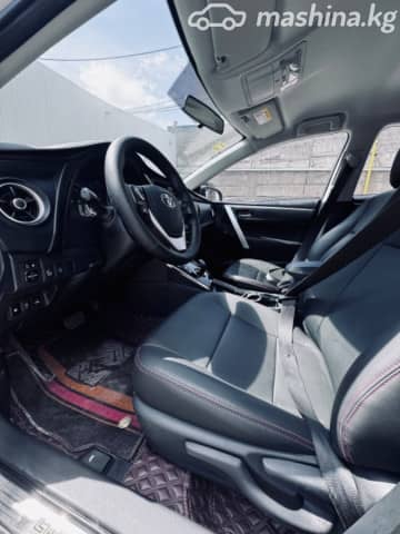 Toyota Corolla XI (E160, E170, E180) Рестайлинг 1 1.8hyb CVT