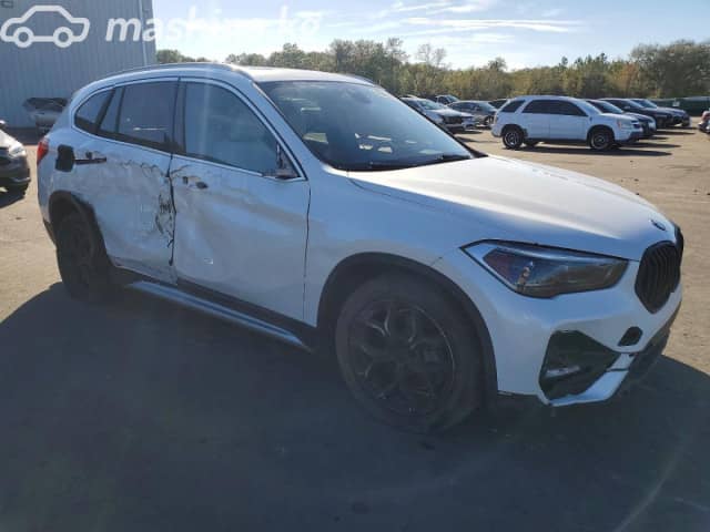 BMW X1 II (F48) Рестайлинг 28i xDrive 2.0 AT 4WD
